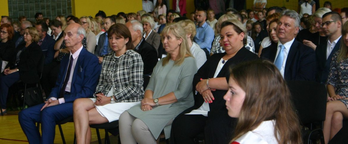 Forum Równych Szans i Praw Kobiet SLD w Grudziądzu wyróżniło uczennice